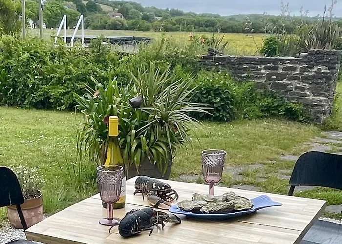 Double Esquinandra Dans Maison, Ideale Randonneurs Et Cyclistes - Gr223 3*